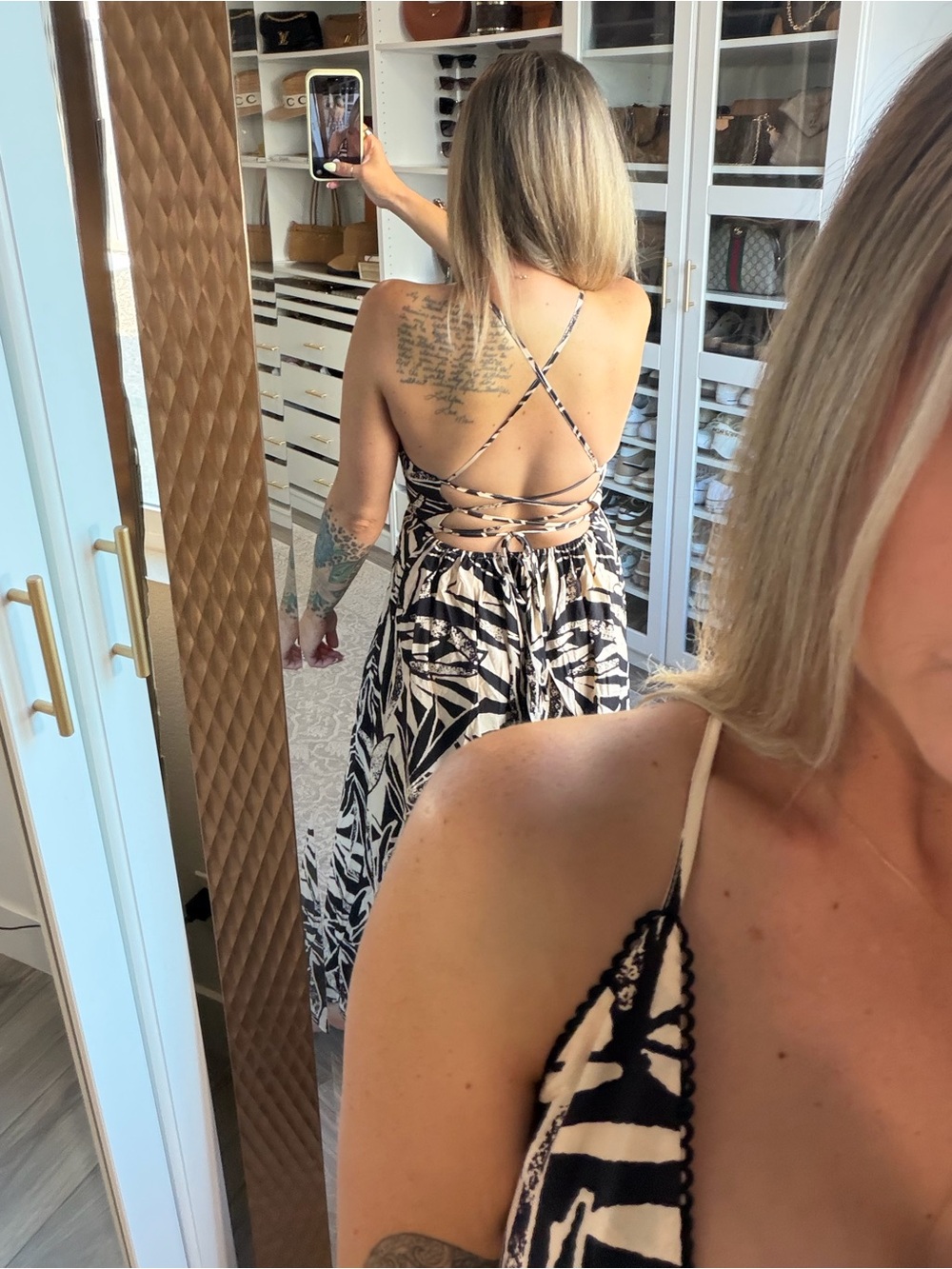 Vici Black & Cream Tropical-Print Tie-Front Maxi Dress - Picture 2 of 2